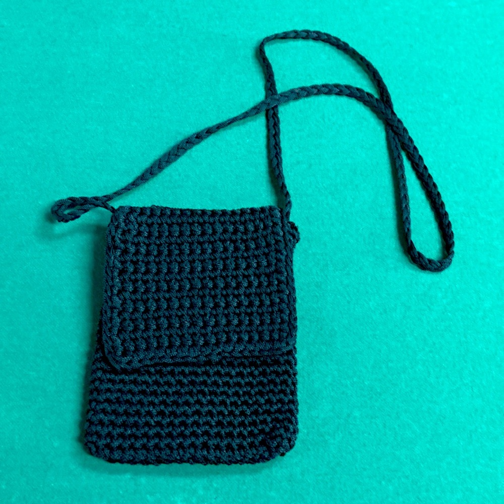 80s Small Black Knit Cafe Crossbody Purse Braided Strap Lined Bag 6X9 Light